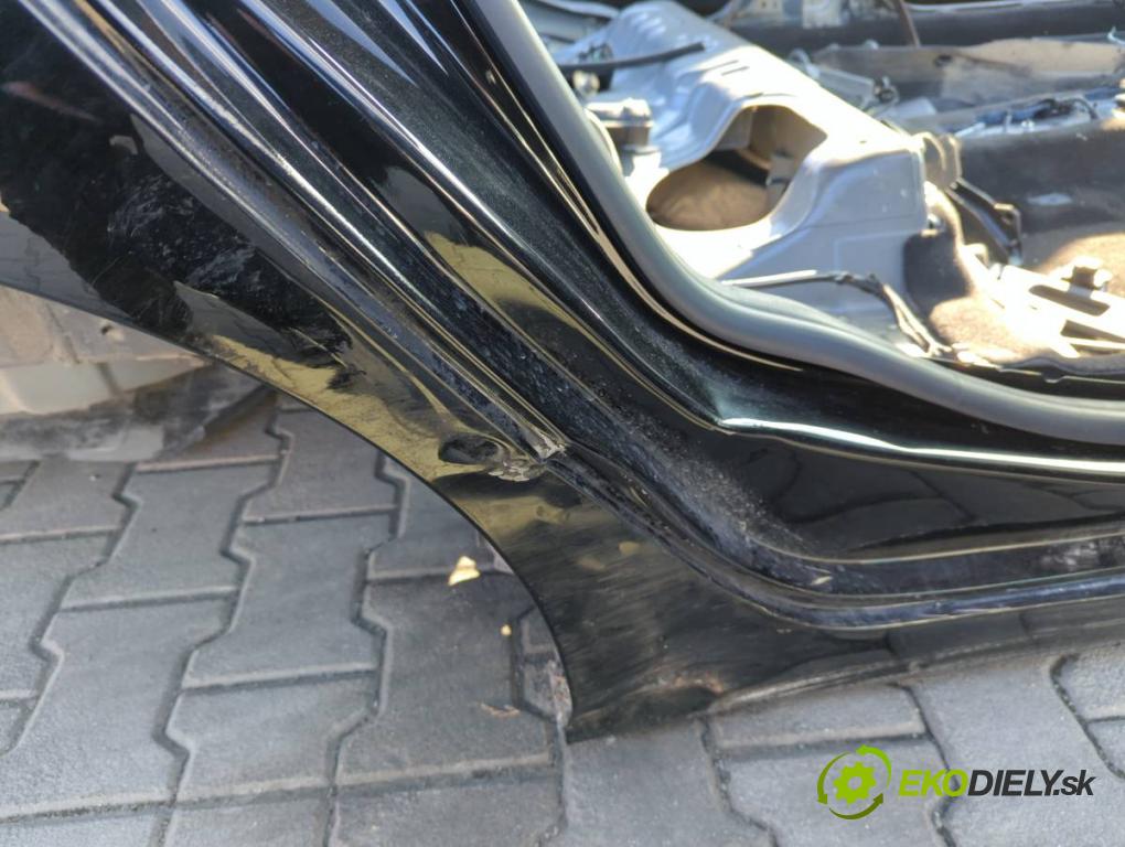 RENAULT CLIO V (B7_) 2019 - 2022    1.0 TCe 100 (B7MT) 74 kW [101 KM] benzyna 2019 - 2022  KAROSERIA ČTVRŤÁK blatník zadní část levý pravý prahy střecha