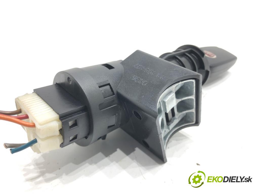 FIAT BRAVO II (198_) 2006 - 2022    1.9 D Multijet (198AXB1A) 88 kW [120 KM] olej napędowy 2007 - 2014  spinačka 51793869 (Spínacie skrinky a kľúče)