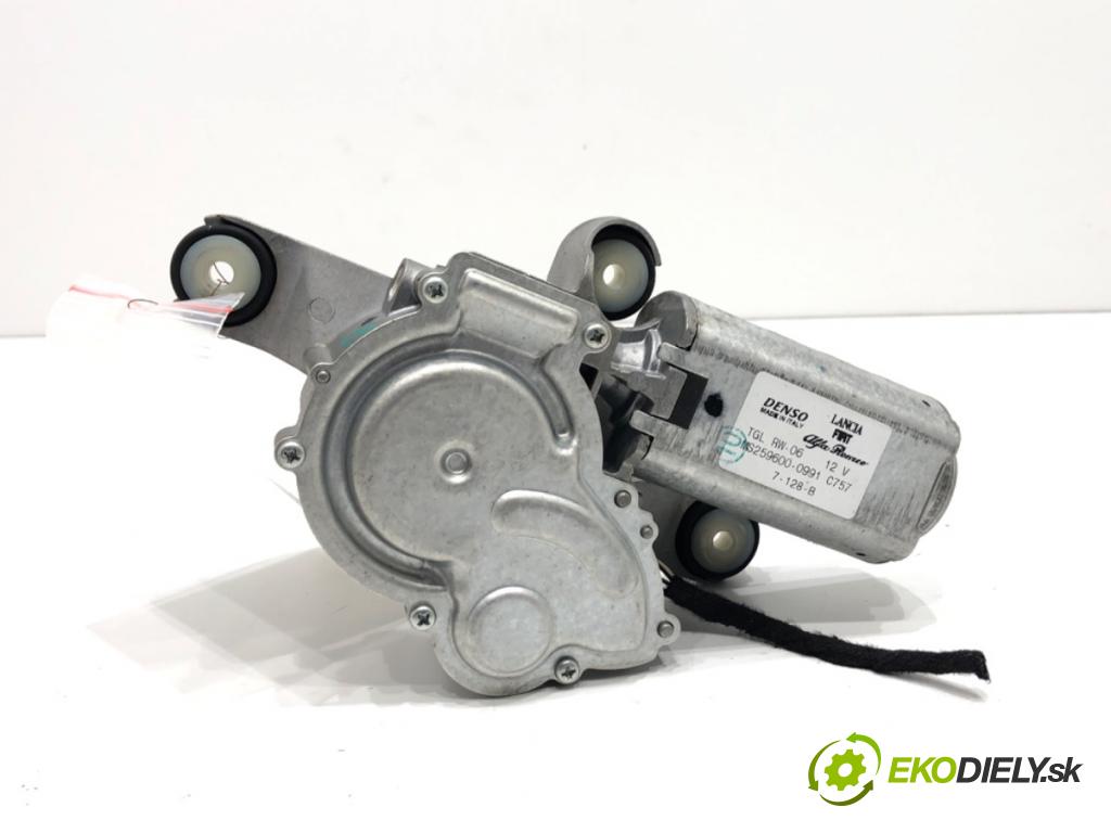 FIAT BRAVO II (198_) 2006 - 2022    1.9 D Multijet (198AXB1A) 88 kW [120 KM] olej napędowy 2007 - 2014  motor stěračů zadní část MS259600-0991