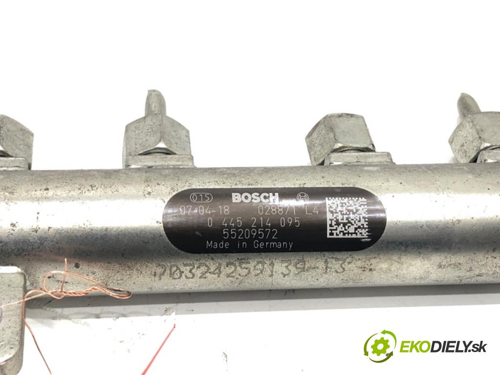 FIAT BRAVO II (198_) 2006 - 2022    1.9 D Multijet (198AXB1A) 88 kW [120 KM] olej napędowy 2007 - 2014  Lišta vstrekovacia 55209572 (Vstrekovacie lišty)