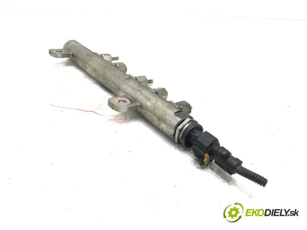 FIAT BRAVO II (198_) 2006 - 2022    1.9 D Multijet (198AXB1A) 88 kW [120 KM] olej napędowy 2007 - 2014  Lišta vstrekovacia 55209572 (Vstrekovacie lišty)