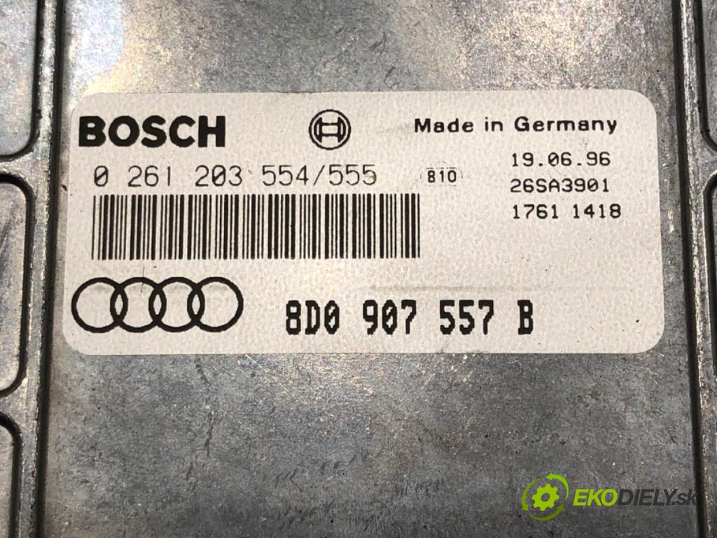 AUDI A4 B5 (8D2) 1994 - 2001    1.6 74 kW [100 KM] benzyna 1994 - 2000  riadiaca jednotka Motor 8D0907557B (Riadiace jednotky)