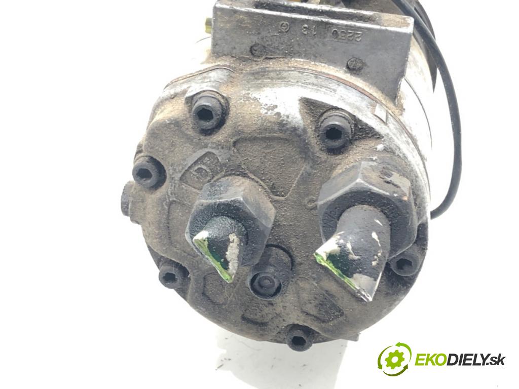 AUDI A4 B5 (8D2) 1994 - 2001    1.6 74 kW [100 KM] benzyna 1994 - 2000  Kompresor klimatizácie 8D0260805 (Kompresory klimatizácie)