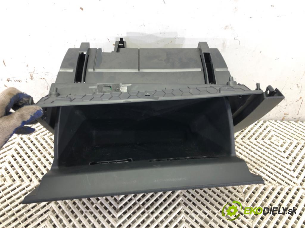 VW CADDY V Nadwozie pełne/minivan (SBA, SBH) 2020 - 2022    2.0 TDi BMT 90 kW [122 KM] olej napędowy 2020 - 2022  Priehradka, kastlík spolujazdca 2K8857097R (Priehradky, kastlíky)