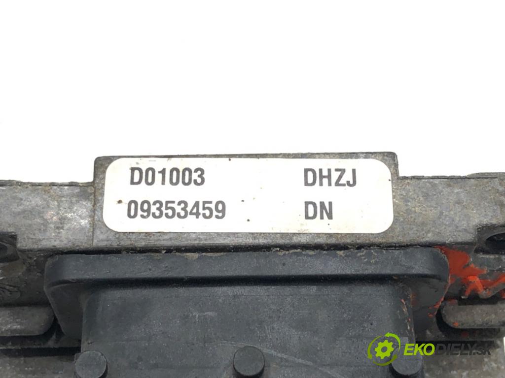 OPEL ASTRA G liftback (T98) 1998 - 2009    1.4 (F08, F48) 66 kW [90 KM] benzyna 2007 - 2009  riadiaca jednotka Motor 09353459 (Riadiace jednotky)