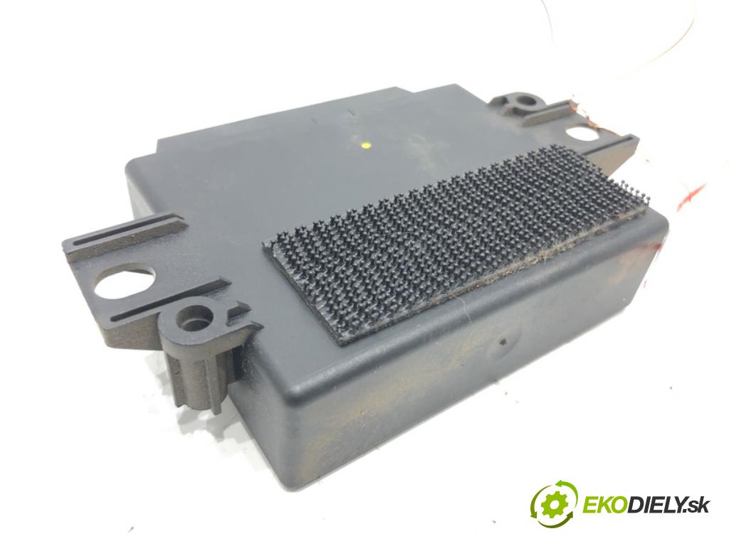 VOLVO XC90 I (275) 2002 - 2015    D5 AWD 136 kW [185 KM] olej napędowy 2005 - 2010  Modul PDC 30710956 (Ostatné)