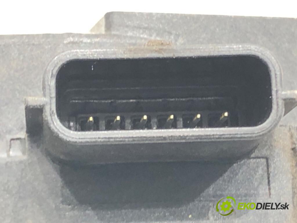 DACIA DOKKER nadwozie wielkoprzestrzenne (MPV) (KE_) 2012 - 2022    1.6 75 kW [102 KM] benzyna 2015 - 2022  Potenciometer plynu 180021343R (Pedále)