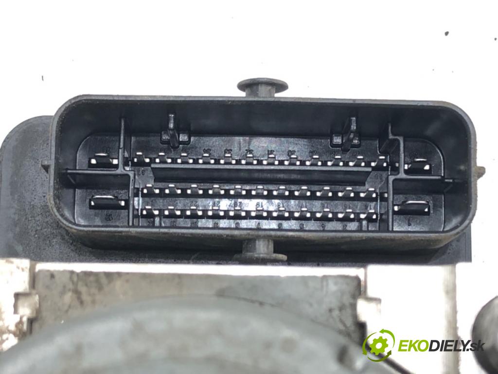 DACIA DOKKER nadwozie wielkoprzestrzenne (MPV) (KE_) 2012 - 2022    1.6 75 kW [102 KM] benzyna 2015 - 2022  Pumpa ABS 476600078R (Pumpa ABS)