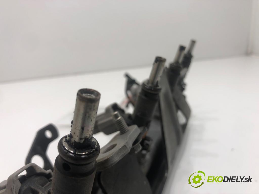 DACIA DOKKER nadwozie wielkoprzestrzenne (MPV) (KE_) 2012 - 2022    1.6 75 kW [102 KM] benzyna 2015 - 2022  Lišta vstrekovacia H8201488661 (Vstrekovacie lišty)