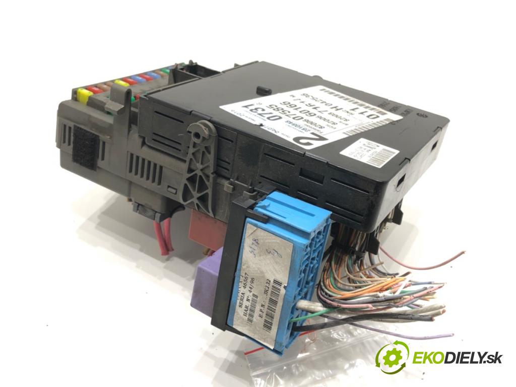 RENAULT LAGUNA II (BG0/1_) 2001 - 2007    1.6 16V (BG1G, BG1H) 82 kW [112 KM] benzyna 2005 - 2007  modul BSI 8200607585 (Pojistkové skříňky)