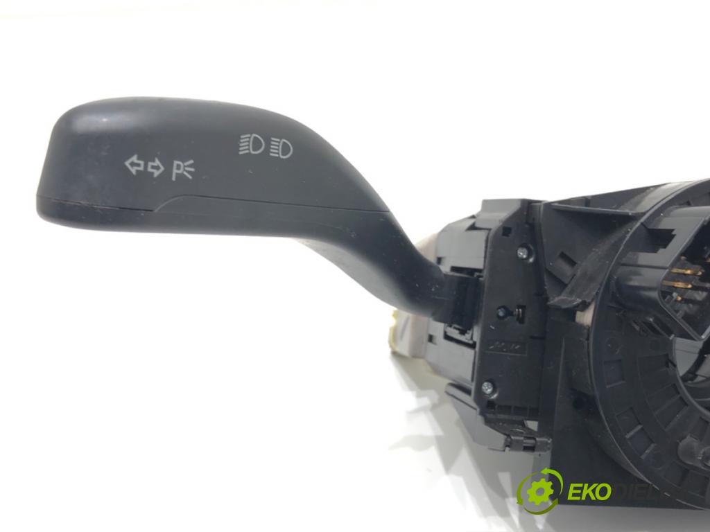 SEAT IBIZA III (6L1) 2002 - 2009    1.4 16V 55 kW [75 KM] benzyna 2002 - 2007  Prepínač kombinovaný 16682933 (Prepínače, spínače, tlačidlá a ovládače kúrenia)