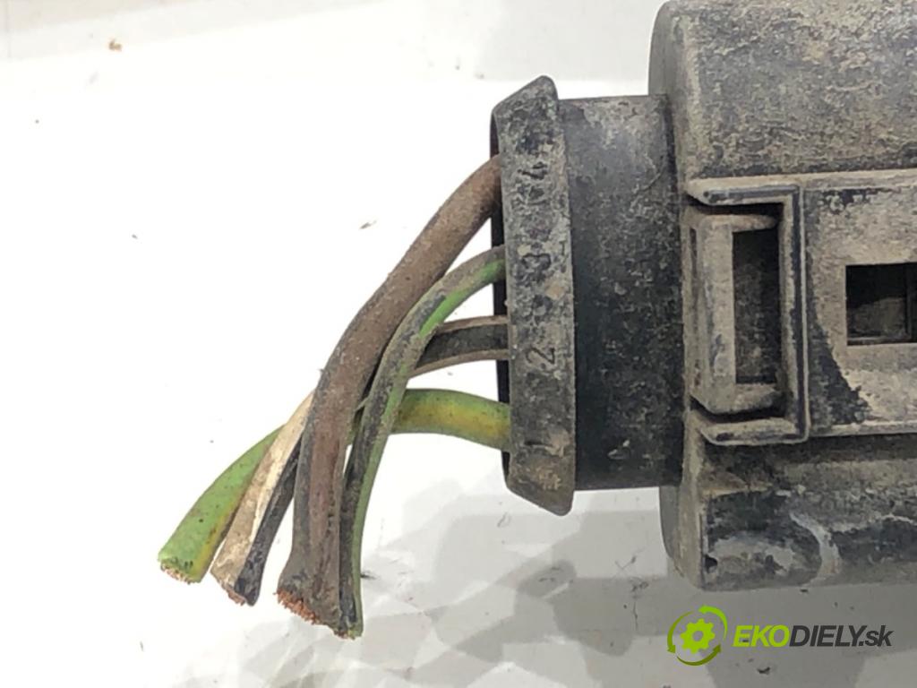 SEAT IBIZA III (6L1) 2002 - 2009    1.4 16V 55 kW [75 KM] benzyna 2002 - 2007  Mechanizmus stieračov predný 6L1955023H (Motorčeky stieračov predné)