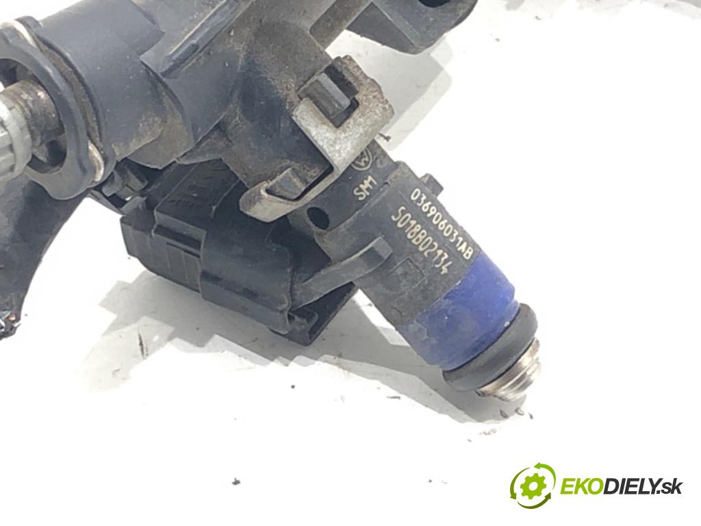 SEAT IBIZA III (6L1) 2002 - 2009    1.4 16V 55 kW [75 KM] benzyna 2002 - 2007  Lišta vstrekovacia 036906031AB (Vstrekovacie lišty)