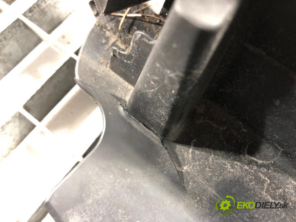 KIA SPORTAGE III (SL) 2009 - 2022    1.6 GDI 99 kW [135 KM] benzyna 2011 - 2022  Torpédo, plast pod čelné okno  (Torpéda)