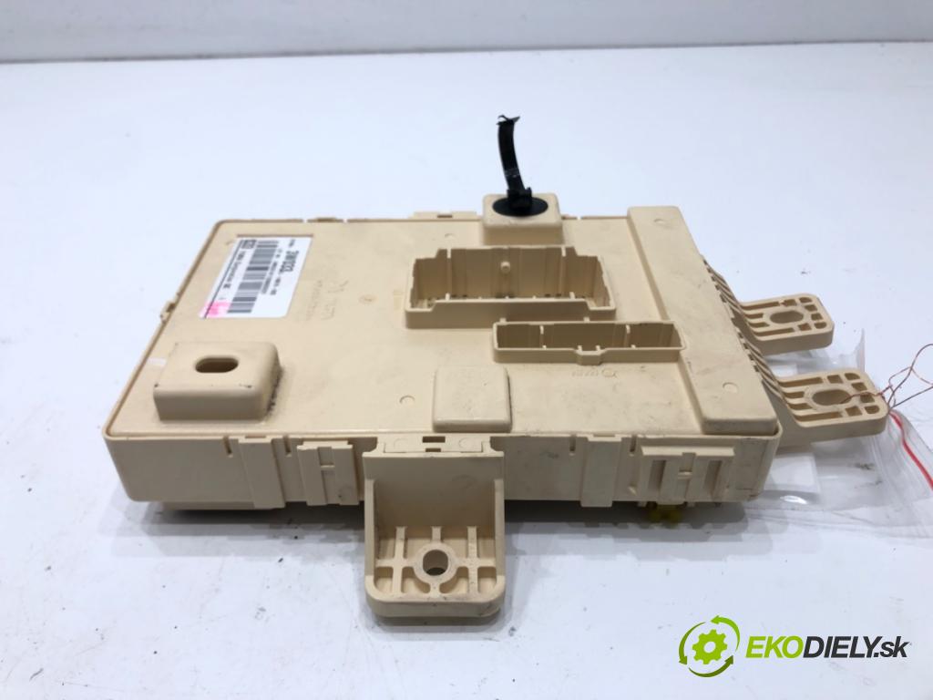 KIA SPORTAGE III (SL) 2009 - 2022    1.6 GDI 99 kW [135 KM] benzyna 2011 - 2022  modul BSI 91950-3W033 (Pojistkové skříňky)