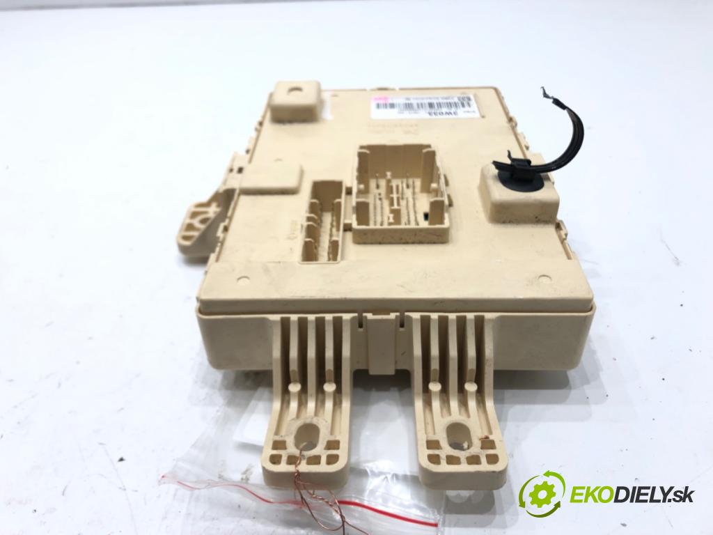 KIA SPORTAGE III (SL) 2009 - 2022    1.6 GDI 99 kW [135 KM] benzyna 2011 - 2022  modul BSI 91950-3W033 (Pojistkové skříňky)