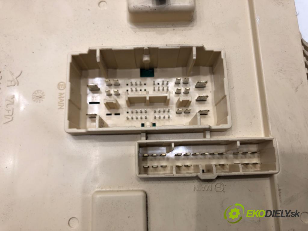 KIA SPORTAGE III (SL) 2009 - 2022    1.6 GDI 99 kW [135 KM] benzyna 2011 - 2022  modul BSI 91950-3W033 (Pojistkové skříňky)