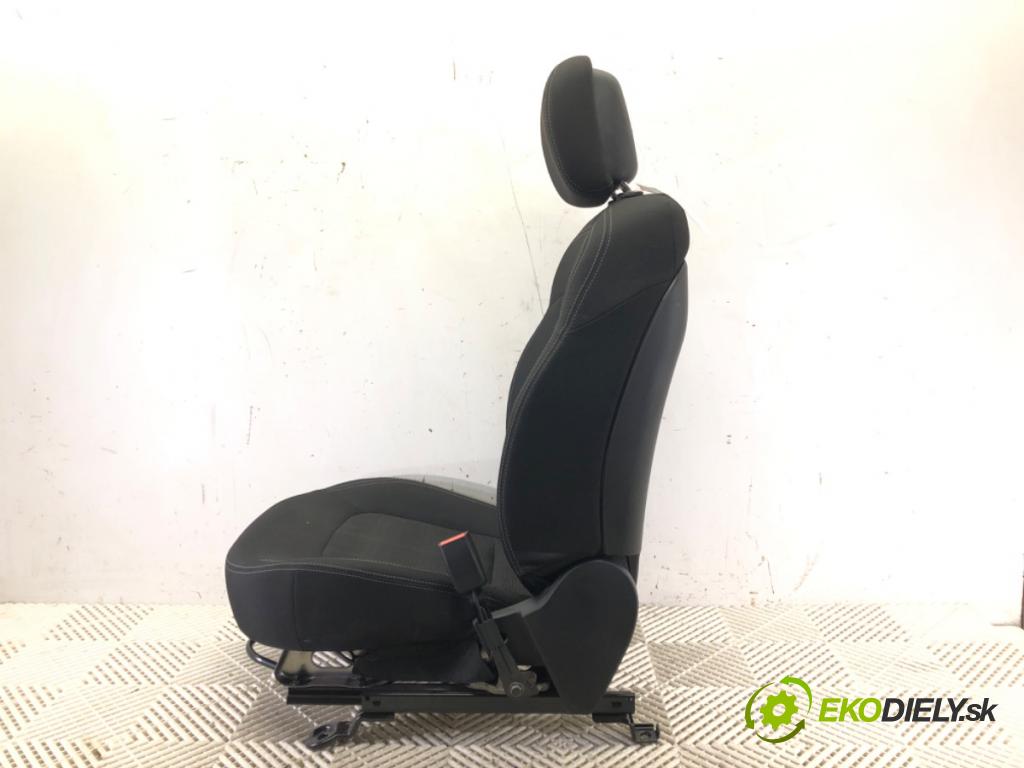 KIA SPORTAGE III (SL) 2009 - 2022    1.6 GDI 99 kW [135 KM] benzyna 2011 - 2022  Sedadlo pravy predný
