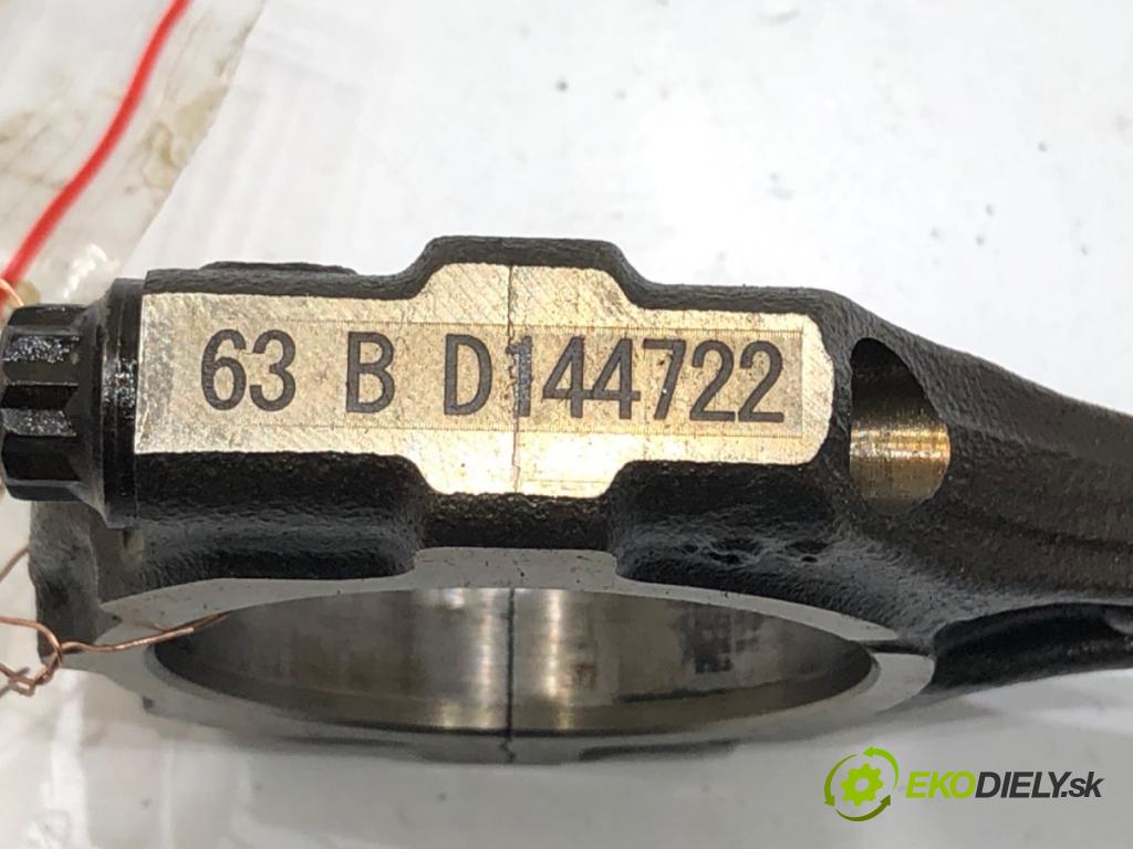 KIA SPORTAGE III (SL) 2009 - 2022    1.6 GDI 99 kW [135 KM] benzyna 2011 - 2022  PIEST: ojnica G4FD (Piest)