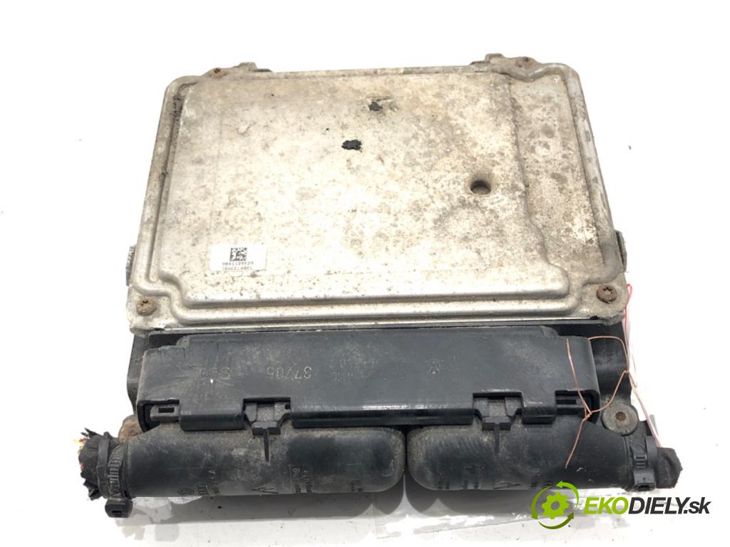 VW PASSAT B6 Variant (3C5) 2005 - 2011    2.0 TDI 103 kW [140 KM] olej napędowy 2005 - 2009  riadiaca jednotka Motor 03G906021NK (Riadiace jednotky)