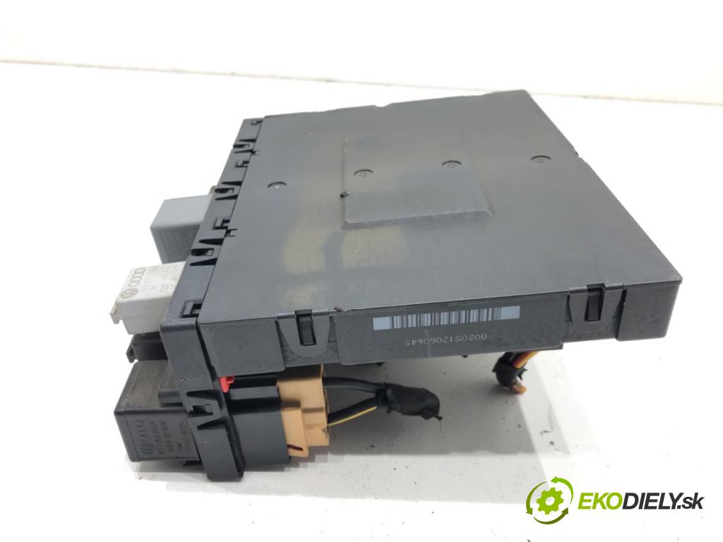 VW PASSAT B6 Variant (3C5) 2005 - 2011    2.0 TDI 103 kW [140 KM] olej napędowy 2005 - 2009  Modul BORDNETZ 3C0937049AE (Ostatné)