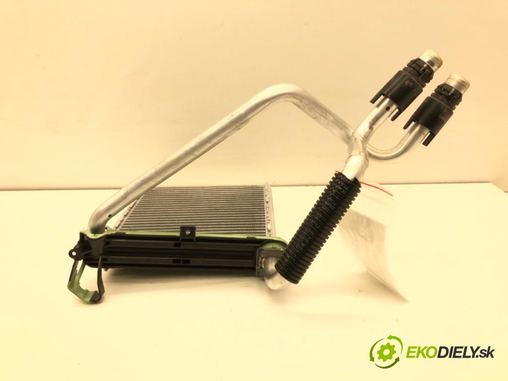 VW CADDY V Nadwozie pełne/minivan (SBA, SBH) 2020 - 2022    2.0 TDi BMT 90 kW [122 KM] olej napędowy 2020 - 2022  topné těleso radiátor topení 5Q0819031 (Radiátory topení)