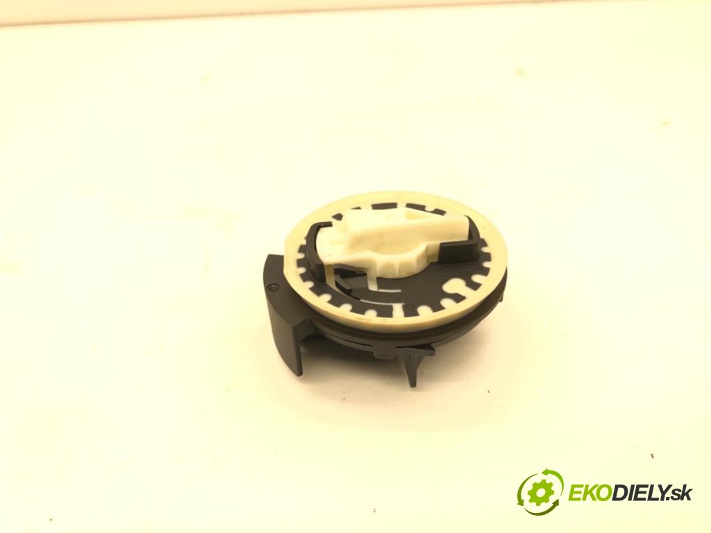 VW CADDY V Nadwozie pełne/minivan (SBA, SBH) 2020 - 2022    2.0 TDi BMT 90 kW [122 KM] olej napędowy 2020 - 2022  Snímač nárazu 1EA959354 (Snímače nárazu)