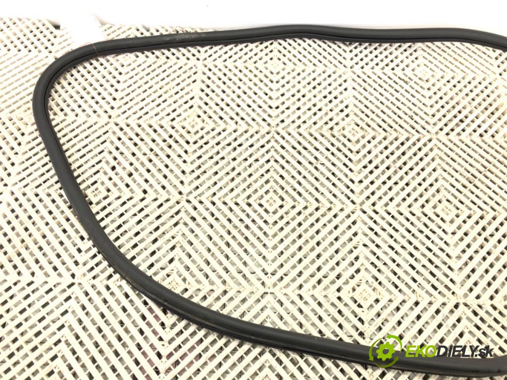 VW CADDY V Nadwozie pełne/minivan (SBA, SBH) 2020 - 2022    2.0 TDi BMT 90 kW [122 KM] olej napędowy 2020 - 2022  těsnění dveře zadní část pravá  (Ostatní)