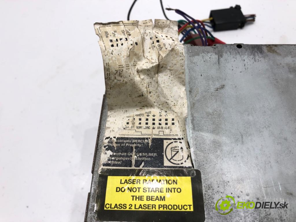 VW TRANSPORTER V Autobus (7HB, 7HJ, 7EB, 7EJ) 2003 - 2015    2.5 TDI 4motion 96 kW [130 KM] olej napędowy 2004 - 2009  RADIO 7H0035191C (Audio zariadenia)