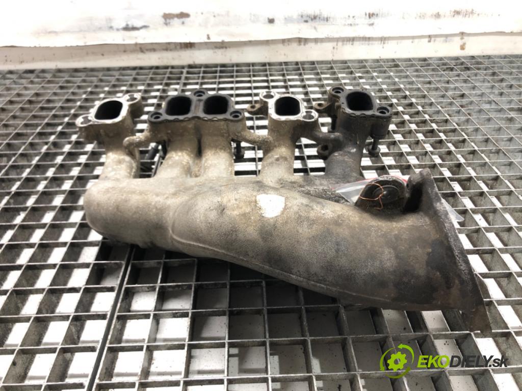 VW TRANSPORTER V Autobus (7HB, 7HJ, 7EB, 7EJ) 2003 - 2015    2.5 TDI 4motion 96 kW [130 KM] olej napędowy 2004 - 2009  Potrubie sacie, sanie 070129713F (Sacie potrubia)