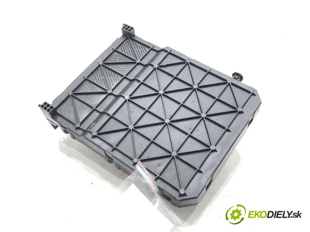 PEUGEOT 206 liftback (2A/C) 1998 - 2012    ---  modul BSI 9649627980 (Pojistkové skříňky)