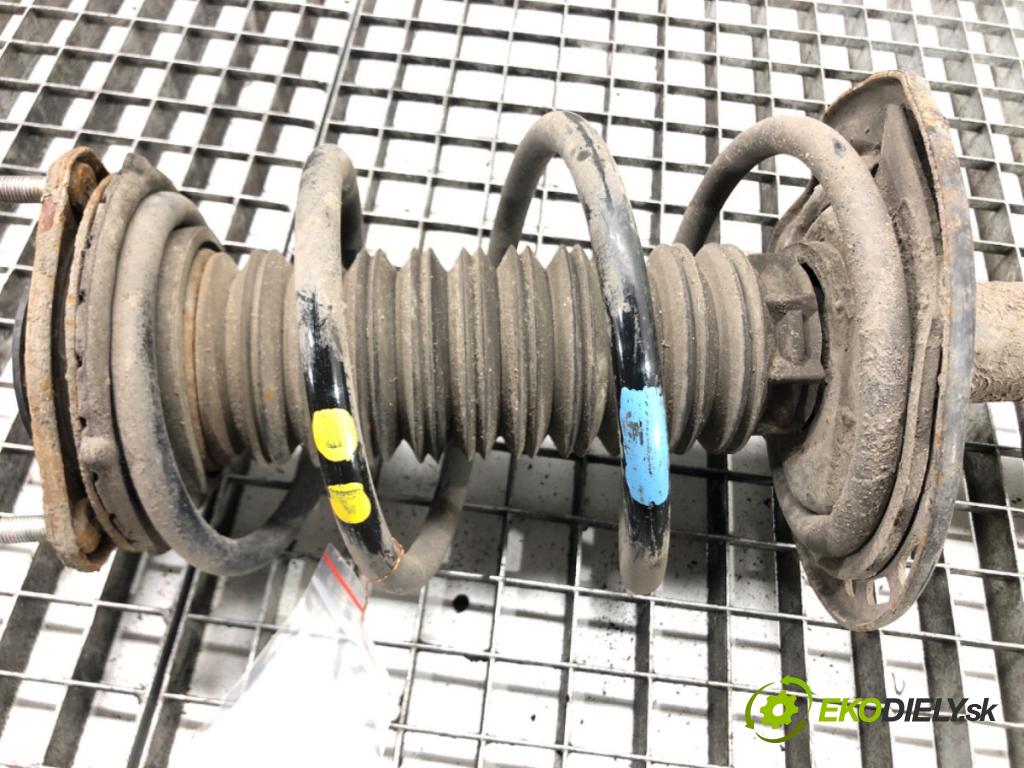 TOYOTA RAV 4 IV (_A4_) 2012 - 2022    2.5 Hybrid (AVA42_) 114 kW [155 KM] Hybryda silnik benzynowy / elektryczny 2015 - 2018  Tlmič ľavy predný Pružina 48520-42610