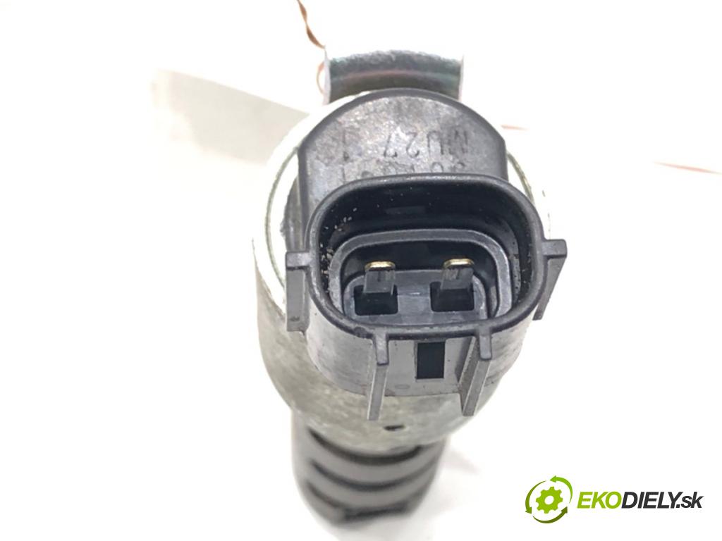 TOYOTA RAV 4 IV (_A4_) 2012 - 2022    2.5 Hybrid (AVA42_) 114 kW [155 KM] Hybryda silnik benzynowy / elektryczny 2015 - 2018  Snímač variabilný fázy 337010 (Snímače)