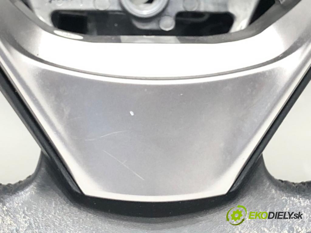 TOYOTA RAV 4 IV (_A4_) 2012 - 2022    2.5 Hybrid (AVA42_) 114 kW [155 KM] Hybryda silnik benzynowy / elektryczny 2015 - 2018  Volant  (Volanty)