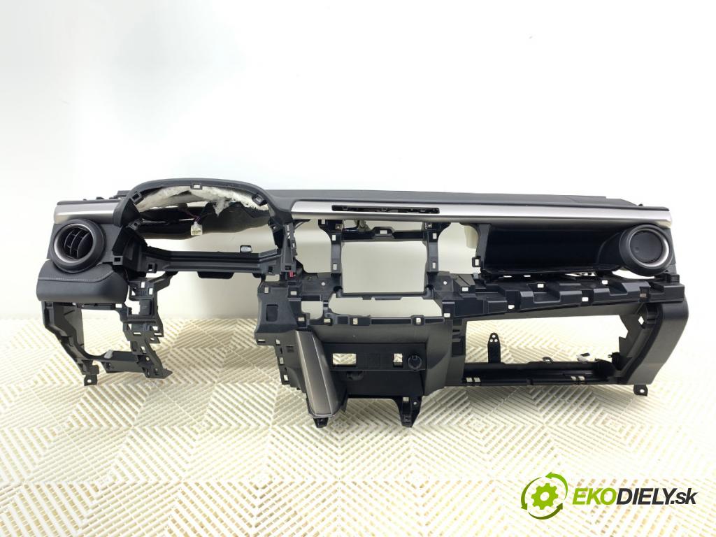 TOYOTA RAV 4 IV (_A4_) 2012 - 2022    2.5 Hybrid (AVA42_) 114 kW [155 KM] Hybryda silnik benzynowy / elektryczny 2015 - 2018  Palubná doska silentbloku pasy