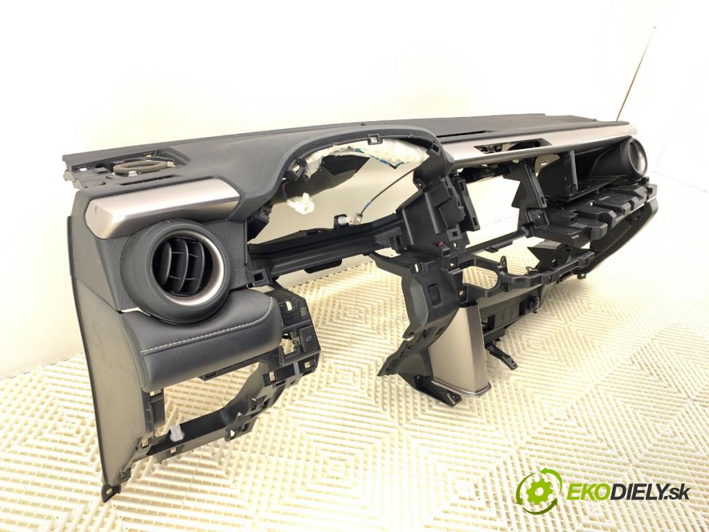 TOYOTA RAV 4 IV (_A4_) 2012 - 2022    2.5 Hybrid (AVA42_) 114 kW [155 KM] Hybryda silnik benzynowy / elektryczny 2015 - 2018  Palubná doska silentbloku pasy