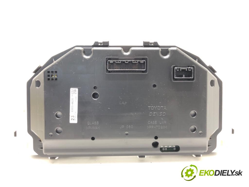 TOYOTA RAV 4 IV (_A4_) 2012 - 2022    2.5 Hybrid (AVA42_) 114 kW [155 KM] Hybryda silnik benzynowy / elektryczny 2015 - 2018  prístrojovka 83800-4A230 (Přístrojové desky, displeje)