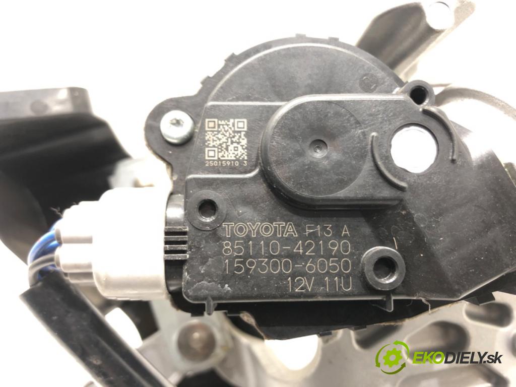 TOYOTA RAV 4 IV (_A4_) 2012 - 2022    2.5 Hybrid (AVA42_) 114 kW [155 KM] Hybryda silnik benzynowy / elektryczny 2015 - 2018  Mechanizmus stieračov predný 85110-42190 (Motorčeky stieračov predné)