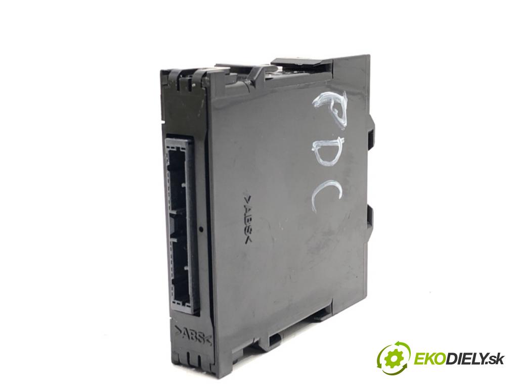 TOYOTA RAV 4 IV (_A4_) 2012 - 2022    2.5 Hybrid (AVA42_) 114 kW [155 KM] Hybryda silnik benzynowy / elektryczny 2015 - 2018  Modul PDC 89340-42040 (Ostatné)