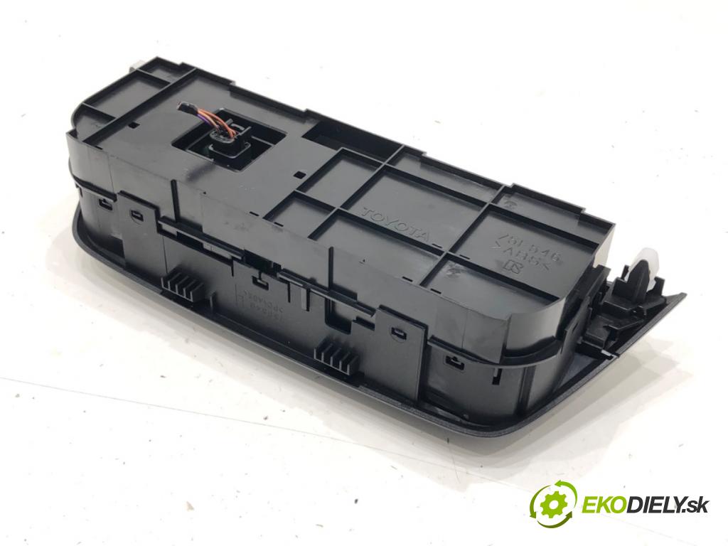 TOYOTA RAV 4 IV (_A4_) 2012 - 2022    2.5 Hybrid (AVA42_) 114 kW [155 KM] Hybryda silnik benzynowy / elektryczny 2015 - 2018  Panel ovládania kúrenia 55900-42450 (Prepínače, spínače, tlačidlá a ovládače kúrenia)