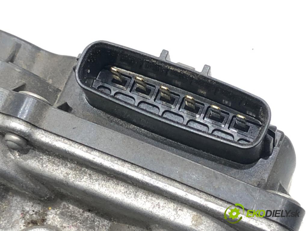 TOYOTA RAV 4 IV (_A4_) 2012 - 2022    2.5 Hybrid (AVA42_) 114 kW [155 KM] Hybryda silnik benzynowy / elektryczny 2015 - 2018  Škrtiaca klapka 22030-36020 (Škrtiace klapky)