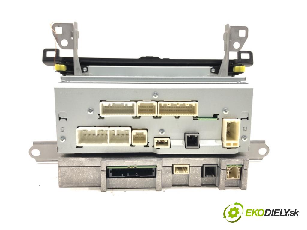 TOYOTA RAV 4 IV (_A4_) 2012 - 2022    2.5 Hybrid (AVA42_) 114 kW [155 KM] Hybryda silnik benzynowy / elektryczny 2015 - 2018  RADIO 86140-42310 (Audio zariadenia)