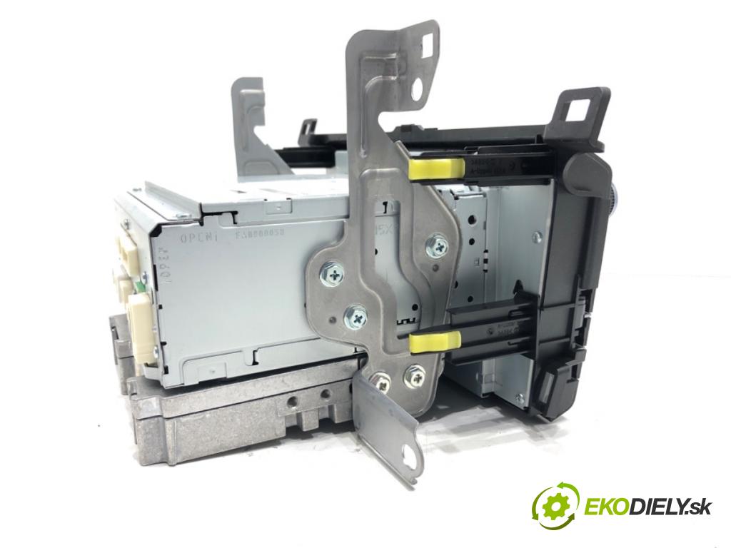 TOYOTA RAV 4 IV (_A4_) 2012 - 2022    2.5 Hybrid (AVA42_) 114 kW [155 KM] Hybryda silnik benzynowy / elektryczny 2015 - 2018  RADIO 86140-42310 (Audio zariadenia)