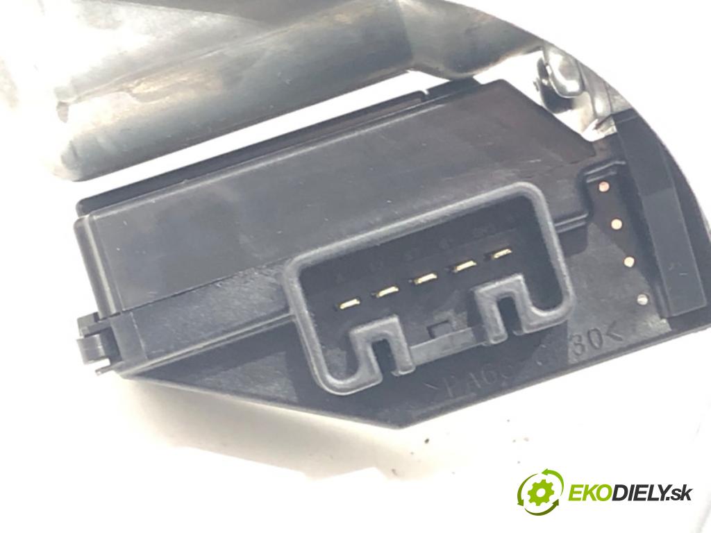 TOYOTA RAV 4 IV (_A4_) 2012 - 2022    2.5 Hybrid (AVA42_) 114 kW [155 KM] Hybryda silnik benzynowy / elektryczny 2015 - 2018  motor stěračů zadní část 85130-42080
