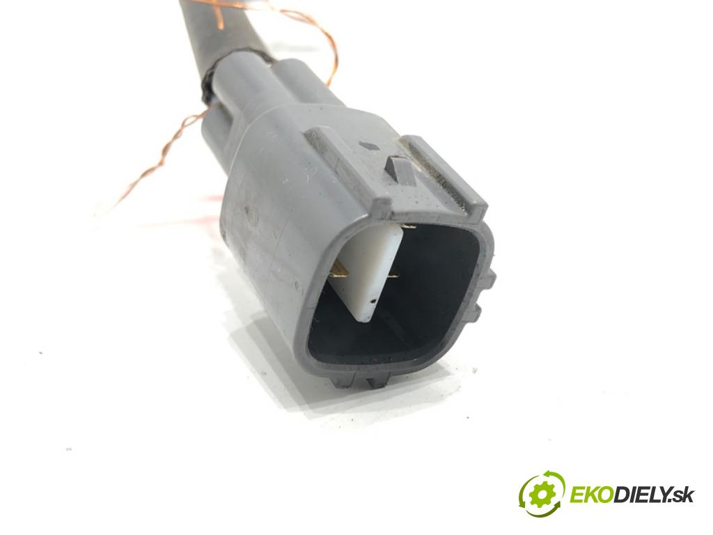 TOYOTA RAV 4 IV (_A4_) 2012 - 2022    2.5 Hybrid (AVA42_) 114 kW [155 KM] Hybryda silnik benzynowy / elektryczny 2015 - 2018  sonda lambda zad 89465-42230 (Lambda sondy)