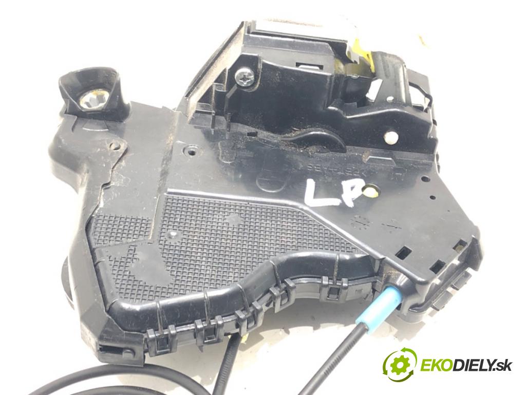 TOYOTA RAV 4 IV (_A4_) 2012 - 2022    2.5 Hybrid (AVA42_) 114 kW [155 KM] Hybryda silnik benzynowy / elektryczny 2015 - 2018  zámok dveře levý přední část 7112908