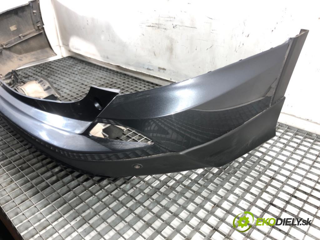 TOYOTA RAV 4 IV (_A4_) 2012 - 2022    2.5 Hybrid (AVA42_) 114 kW [155 KM] Hybryda silnik benzynowy / elektryczny 2015 - 2018  nárazník zadní část  (Ostatné)