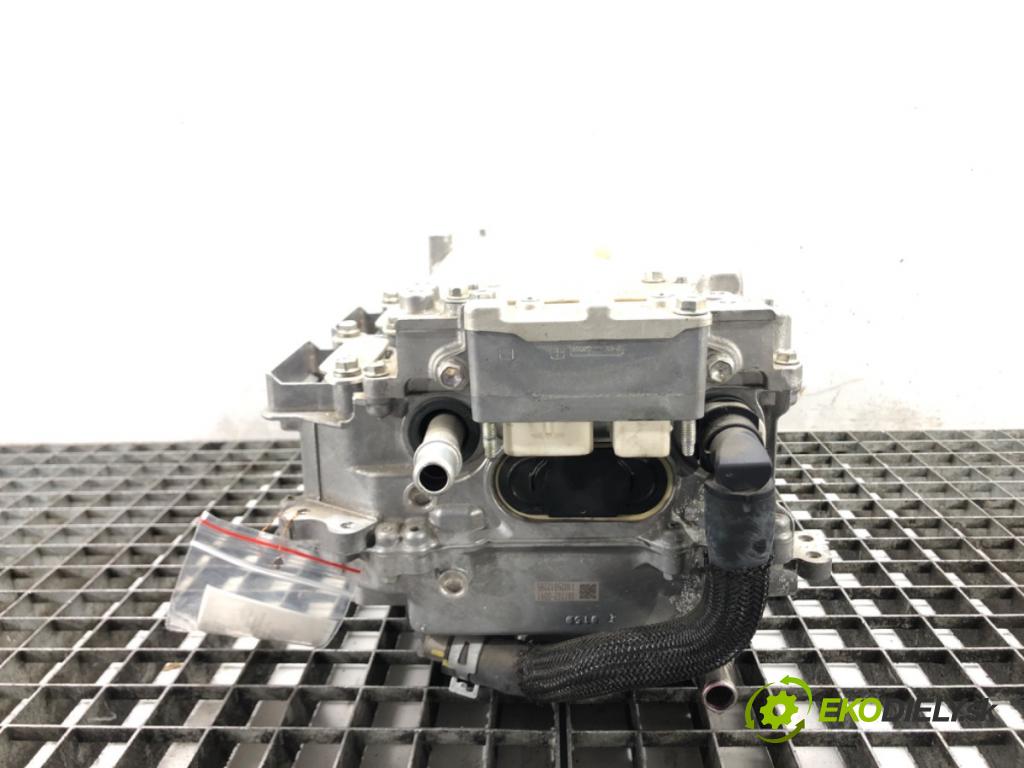 TOYOTA RAV 4 IV (_A4_) 2012 - 2022    2.5 Hybrid (AVA42_) 114 kW [155 KM] Hybryda silnik benzynowy / elektryczny 2015 - 2018  invertor INVERTOR: G9200-42010