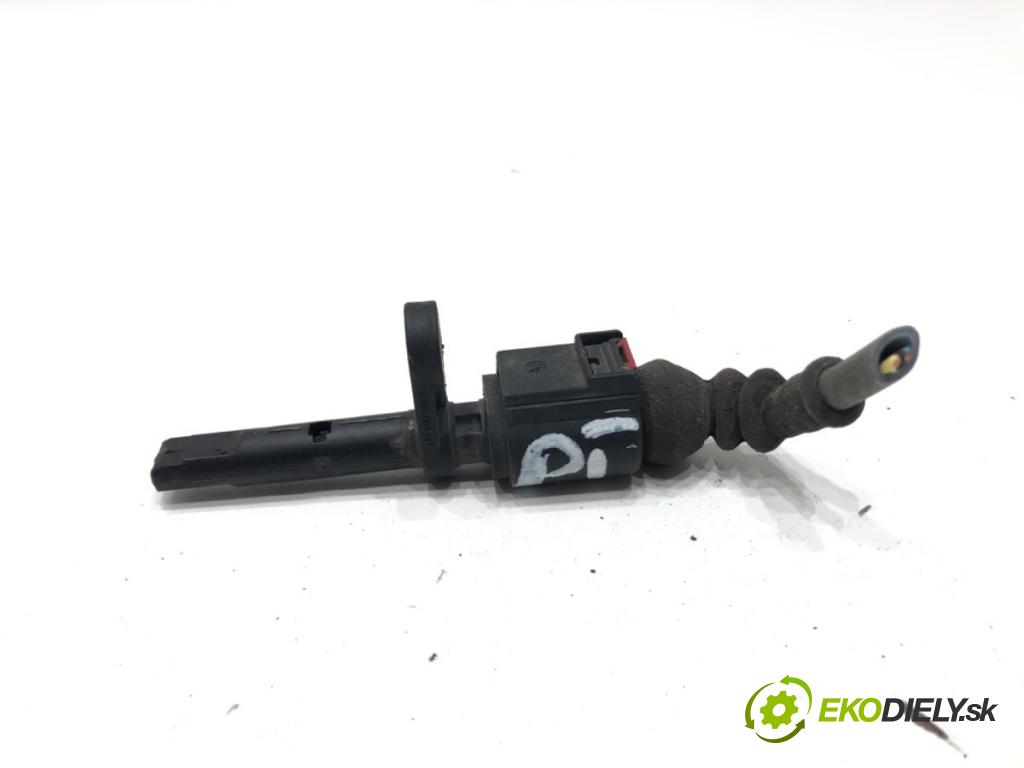 AUDI A8 D5 (4N2, 4N8) 2017 - 2022    60 TFSI Mild Hybrid quattro 338 kW [460 KM] Hybryda silnik benzynowy / elektryczny 2018 - 2022  snímač ABS pravý zadní část 0265004487
