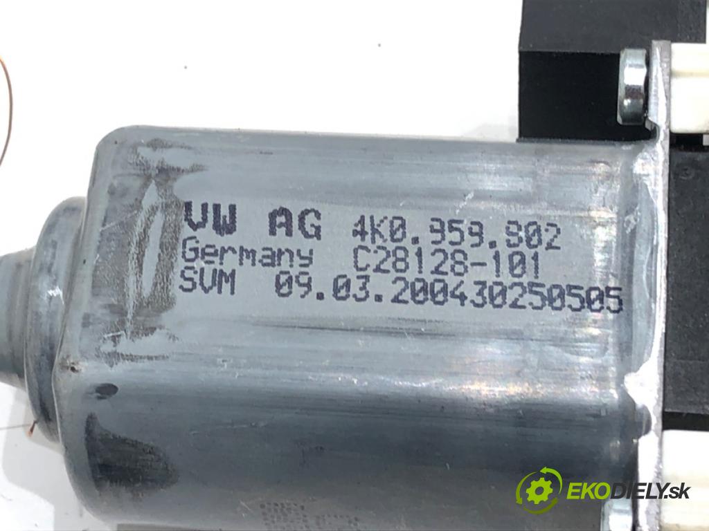 AUDI A8 D5 (4N2, 4N8) 2017 - 2022    60 TFSI Mild Hybrid quattro 338 kW [460 KM] Hybryda silnik benzynowy / elektryczny 2018 - 2022  mechanismus okna levý přední část 4N0837461